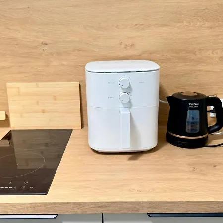 Apartment Legionow 82- M20 *